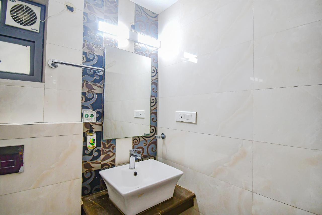 Hotel Radiant Kalkutta Kültér fotó