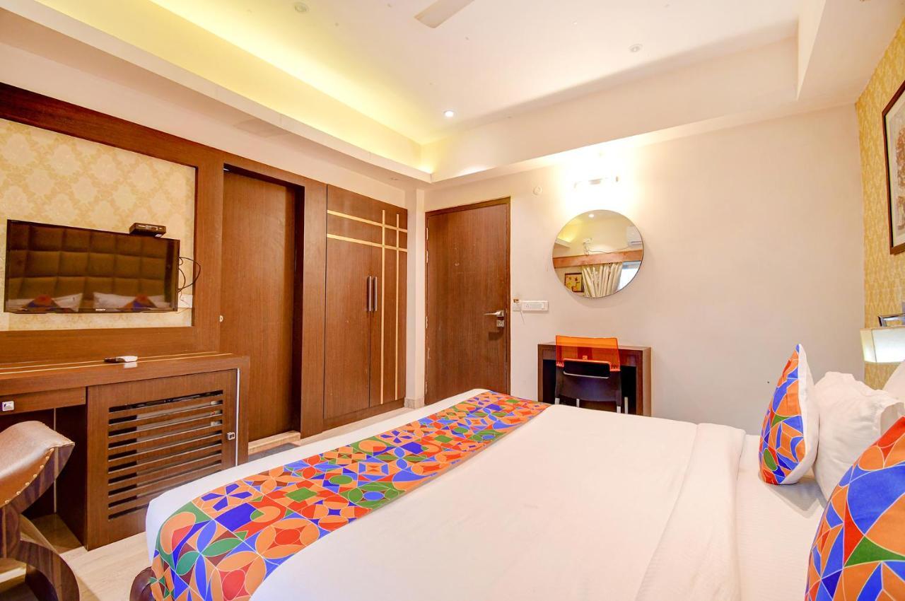 Hotel Radiant Kalkutta Kültér fotó